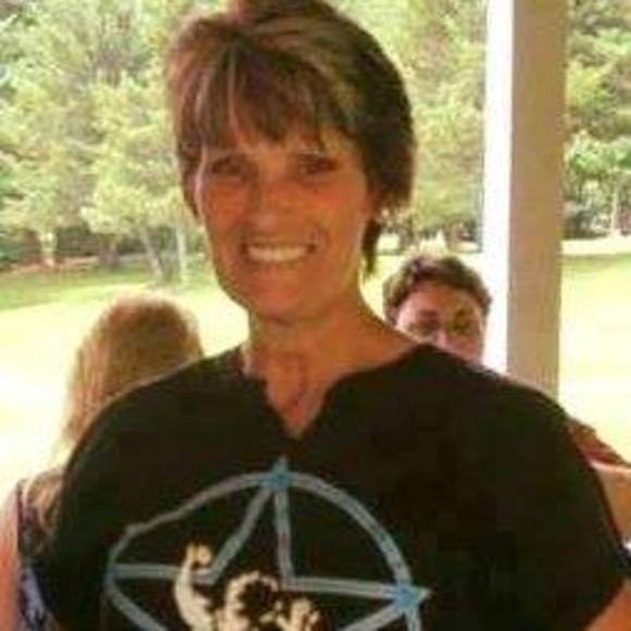 Meet your Posher, Chris - Picture 1 of 1